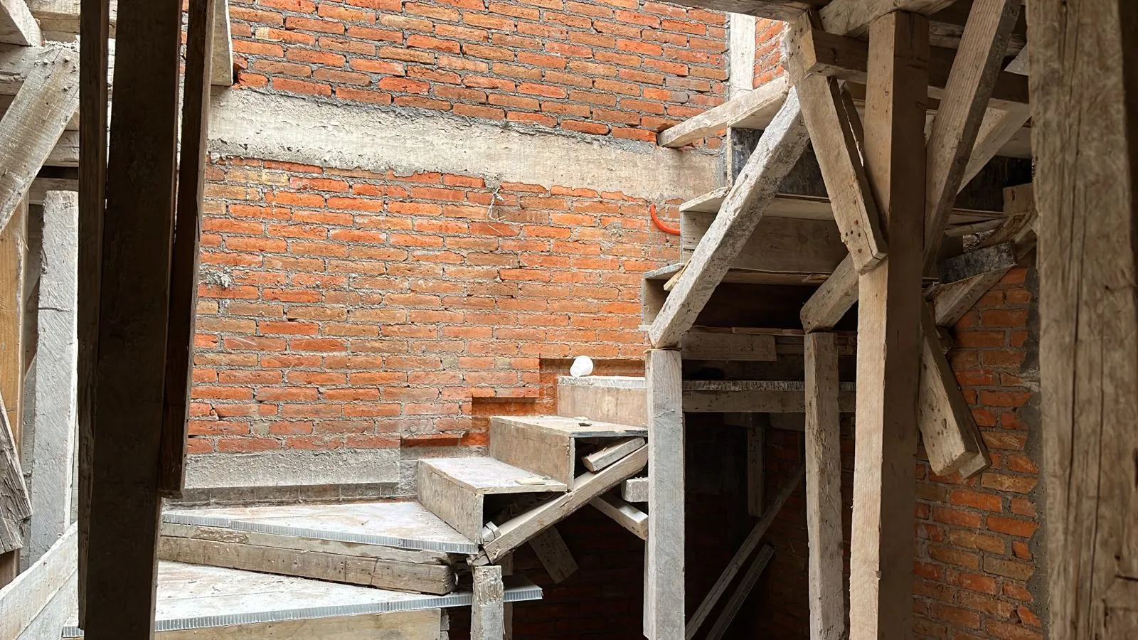 Escaleras en construcción